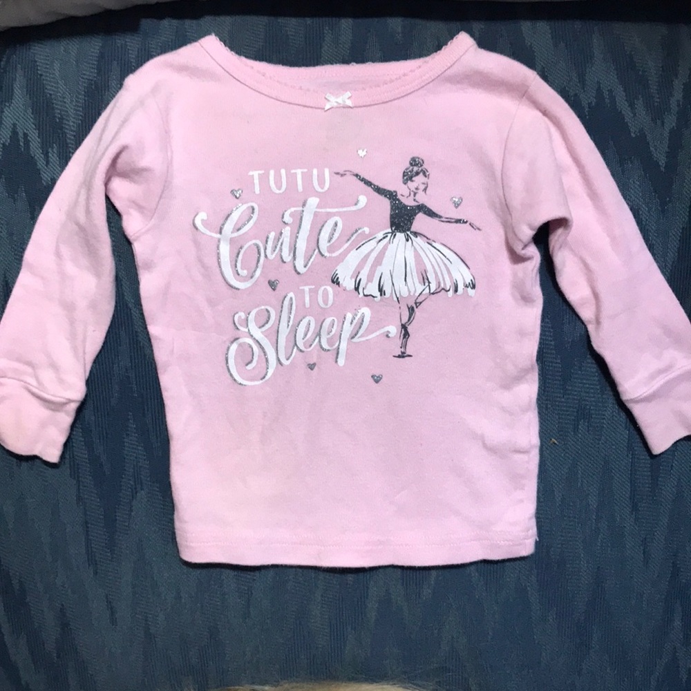 Carter’s 12 month old pink long sleeved tutu cute to sleep shirt